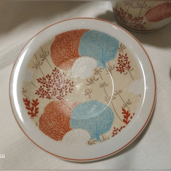 Ames Made in Japan Vintage Mid-Century Ceramic Bath/Wash Set